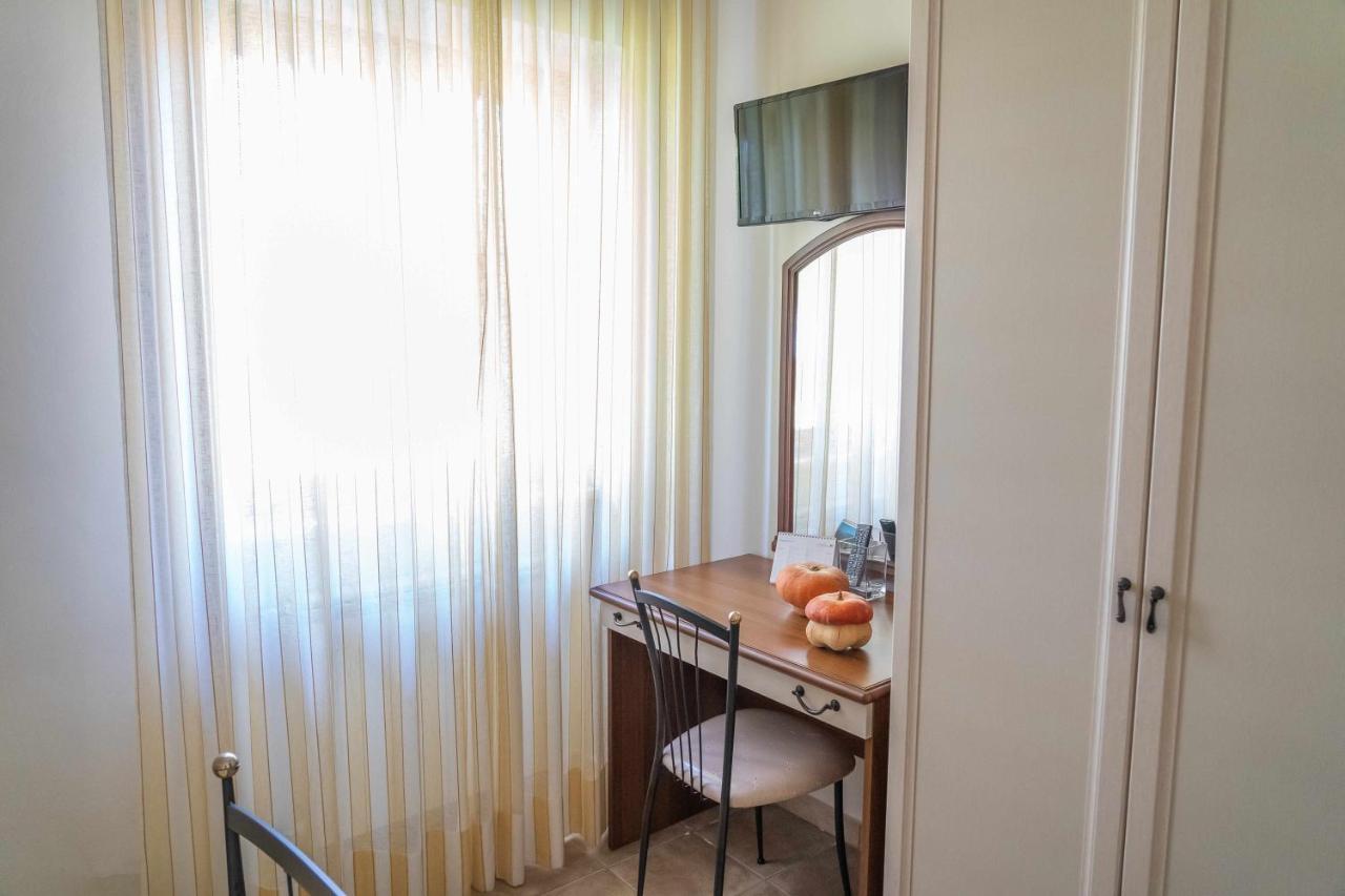 Agriturismo Bella Cima Montefiascone Luaran gambar