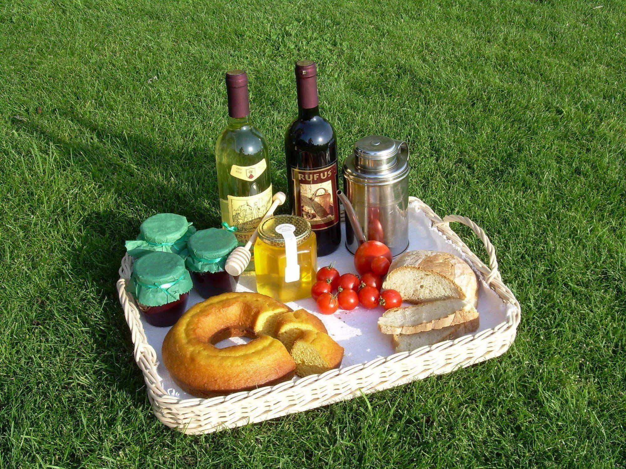 Agriturismo Bella Cima Montefiascone Luaran gambar